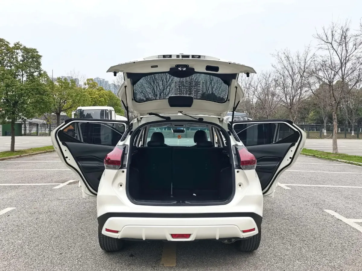 2022 Nissan Kicks 1.5L 122HP L4 CVT,autocango,china used car exporter,china ev exporter,chinese used car exporter,chinese used ev exporter