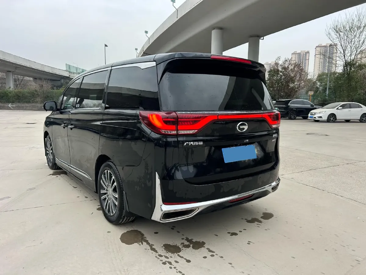 2021 GAC Trumpchi M8 2.0T 252HP L4 8AT,autocango,china used car exporter,china ev exporter,chinese used car exporter,chinese used ev exporter