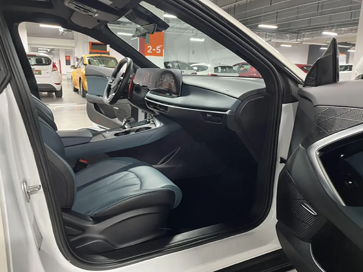 2023 MG 7 1.5T 188HP L4 7DCT,autocango,china used car exporter,china ev exporter,chinese used car exporter,chinese used ev exporter