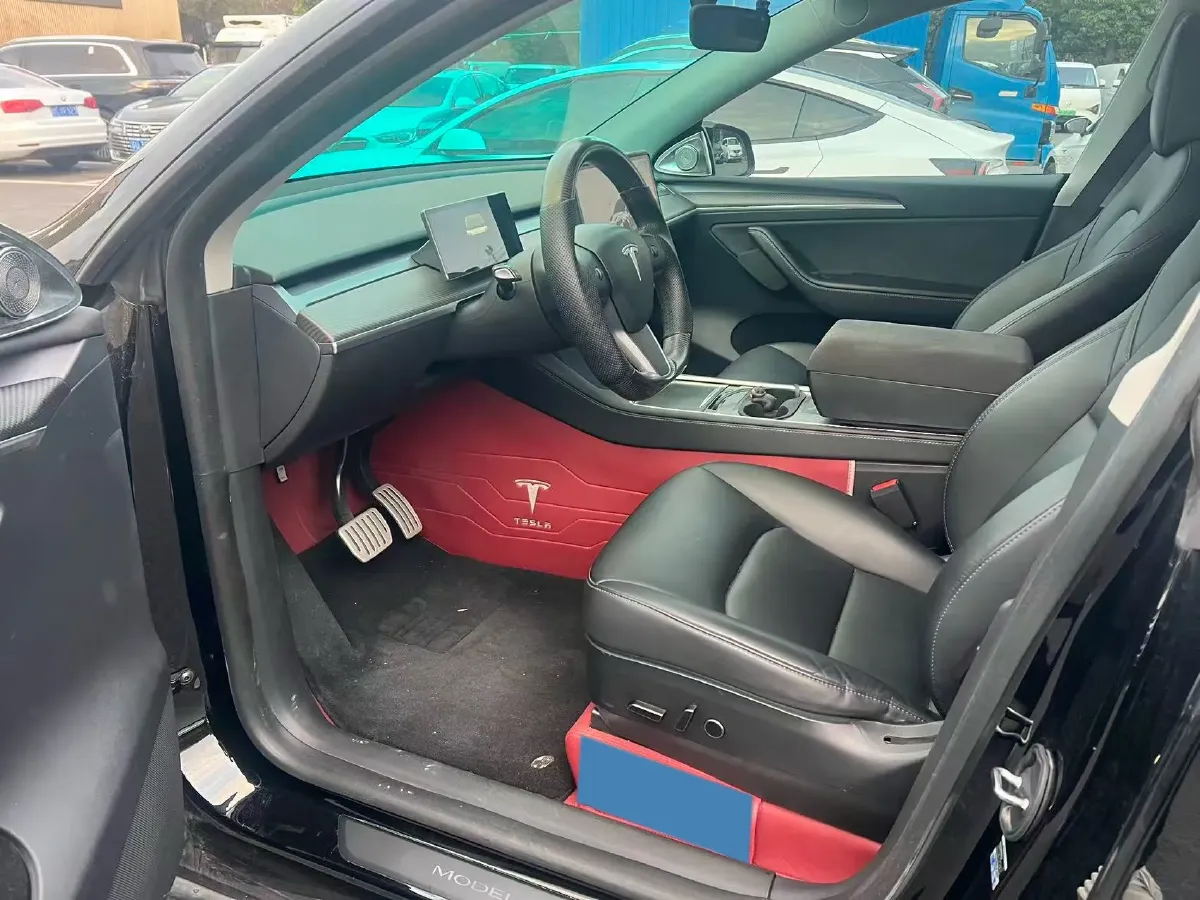 2022 BMW 3 Series 2.0T 184HP L4 8AT,autocango,china used car exporter,china ev exporter,chinese used car exporter,chinese used ev exporter