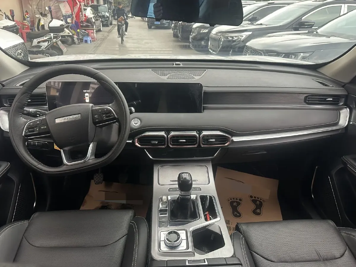 2021 Jetour X70 Plus 1.5T 156HP L4 6MT,autocango,china used car exporter,china ev exporter,chinese used car exporter,chinese used ev exporter