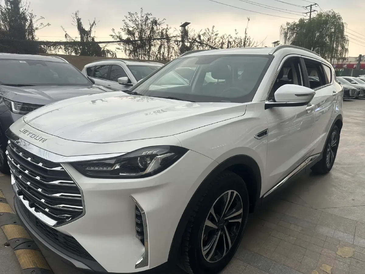 2021 Jetour X70 Plus 1.5T 156HP L4 6MT,autocango,china used car exporter,china ev exporter,chinese used car exporter,chinese used ev exporter