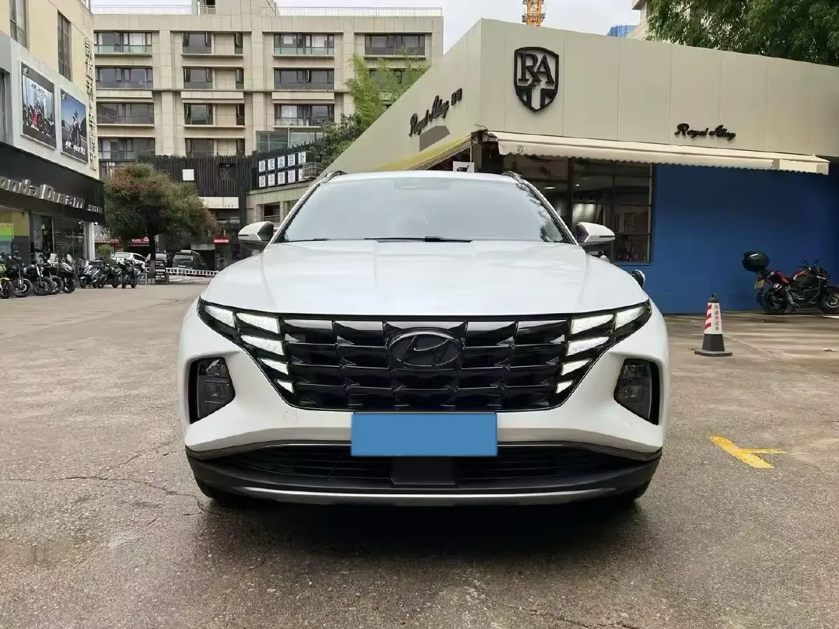 2023 Hyundai Tucson 1.5T 200HP L4 8AT,autocango,china used car exporter,china ev exporter,chinese used car exporter,chinese used ev exporter