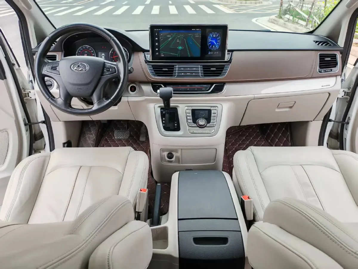 2018 MAXUS G10 2.0T 224HP L4 6AT,autocango,china used car exporter,china ev exporter,chinese used car exporter,chinese used ev exporter