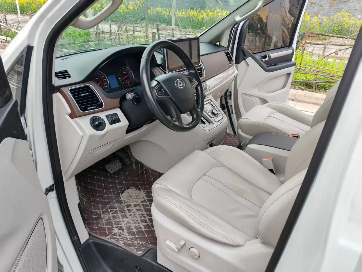 2018 MAXUS G10 2.0T 224HP L4 6AT,autocango,china used car exporter,china ev exporter,chinese used car exporter,chinese used ev exporter