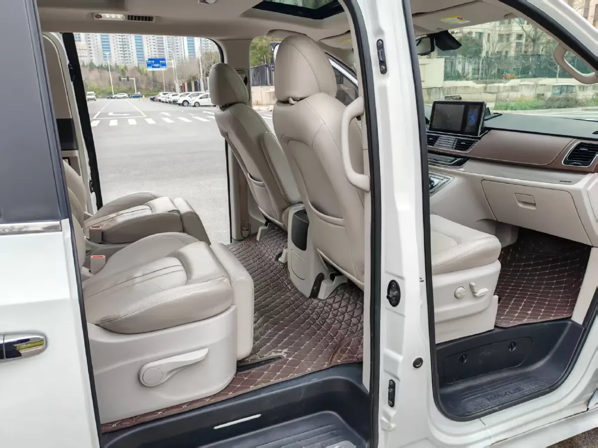 2018 MAXUS G10 2.0T 224HP L4 6AT,autocango,china used car exporter,china ev exporter,chinese used car exporter,chinese used ev exporter