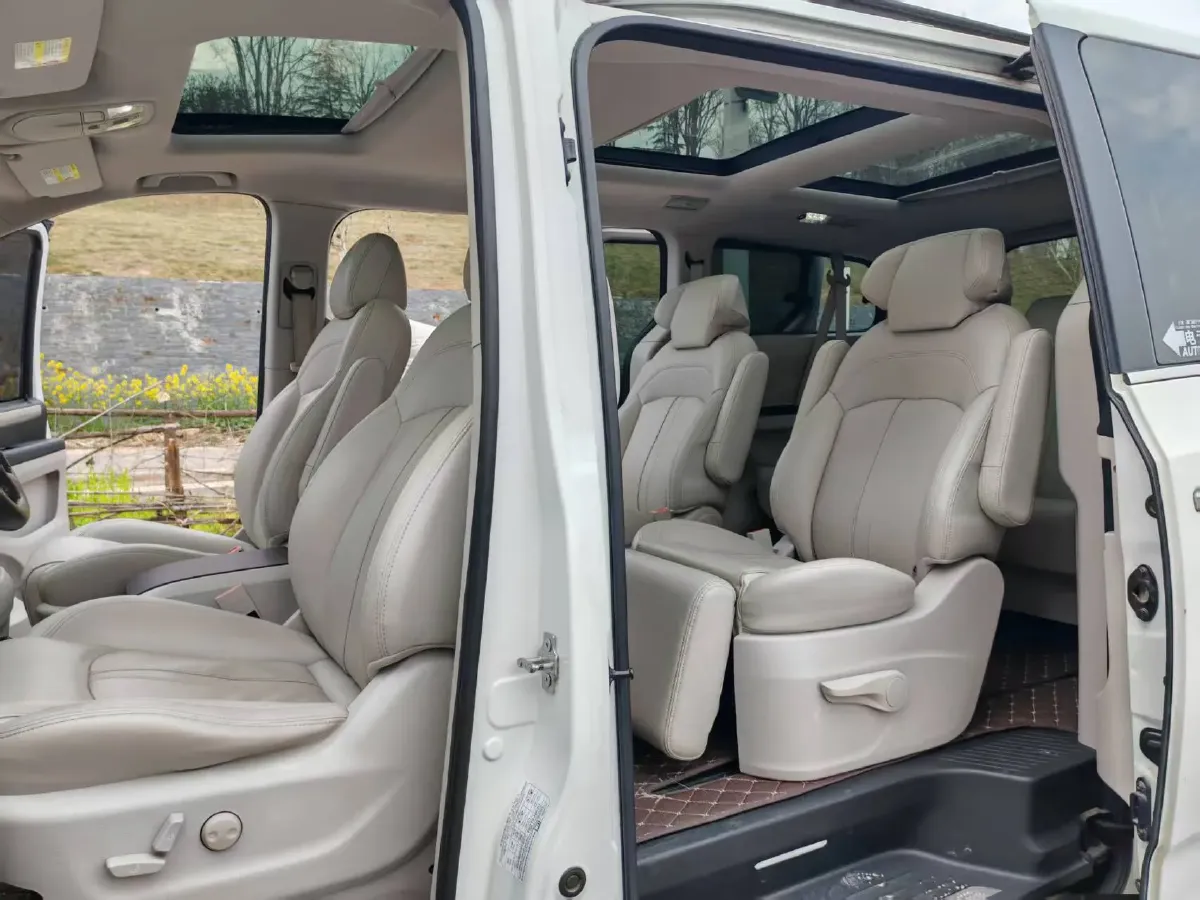 2018 MAXUS G10 2.0T 224HP L4 6AT,autocango,china used car exporter,china ev exporter,chinese used car exporter,chinese used ev exporter