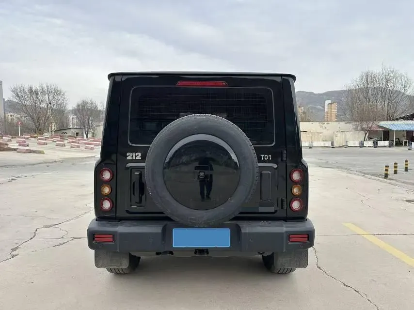 2025 212 212 T01 2.0T 252HP L4 8AT,autocango,china used car exporter,china ev exporter,chinese used car exporter,chinese used ev exporter