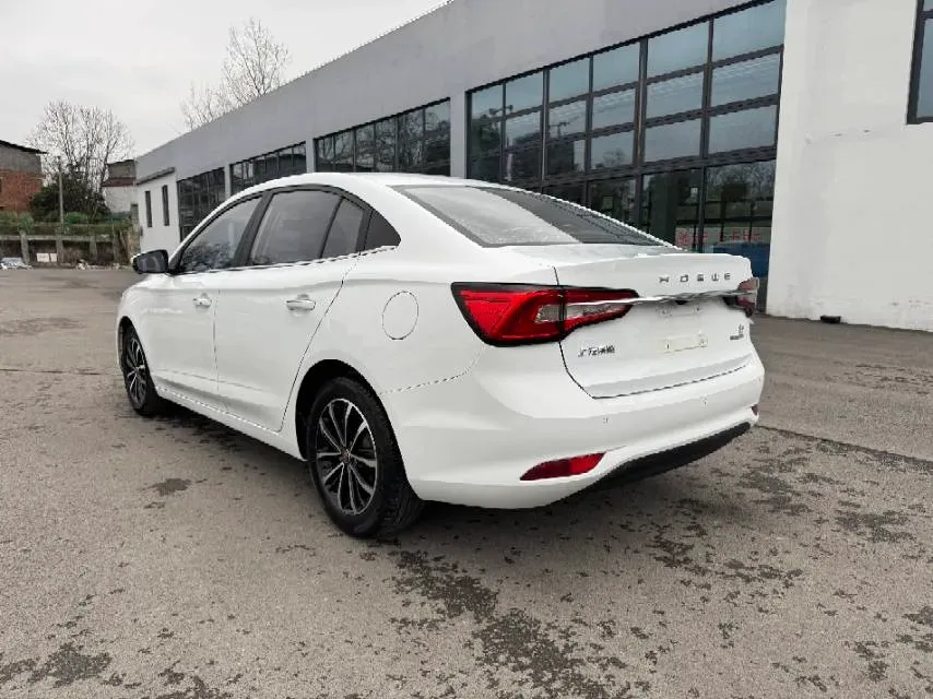 2020 Roewe i5 1.5L 120HP L4 CVT,autocango,china used car exporter,china ev exporter,chinese used car exporter,chinese used ev exporter