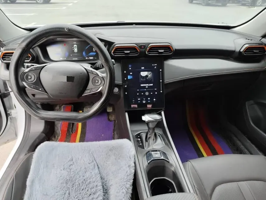 2024 DongFeng Aeolus YiXuan 1.5L 125HP L4 6DCT,autocango,china used car exporter,china ev exporter,chinese used car exporter,chinese used ev exporter