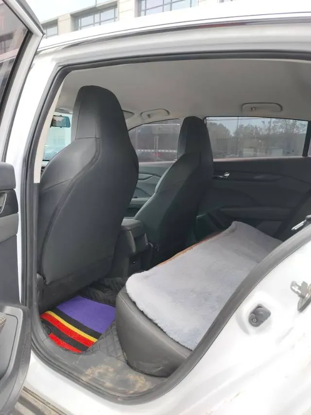 2024 DongFeng Aeolus YiXuan 1.5L 125HP L4 6DCT,autocango,china used car exporter,china ev exporter,chinese used car exporter,chinese used ev exporter