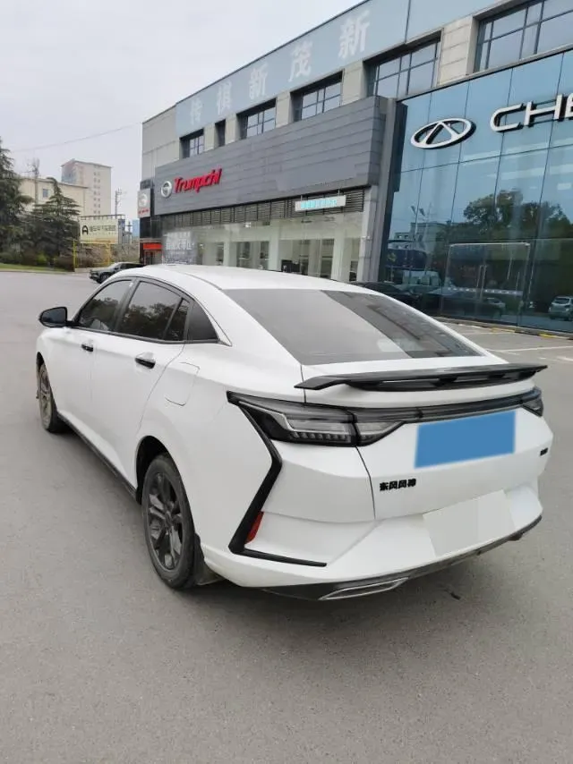 2024 DongFeng Aeolus YiXuan 1.5L 125HP L4 6DCT,autocango,china used car exporter,china ev exporter,chinese used car exporter,chinese used ev exporter