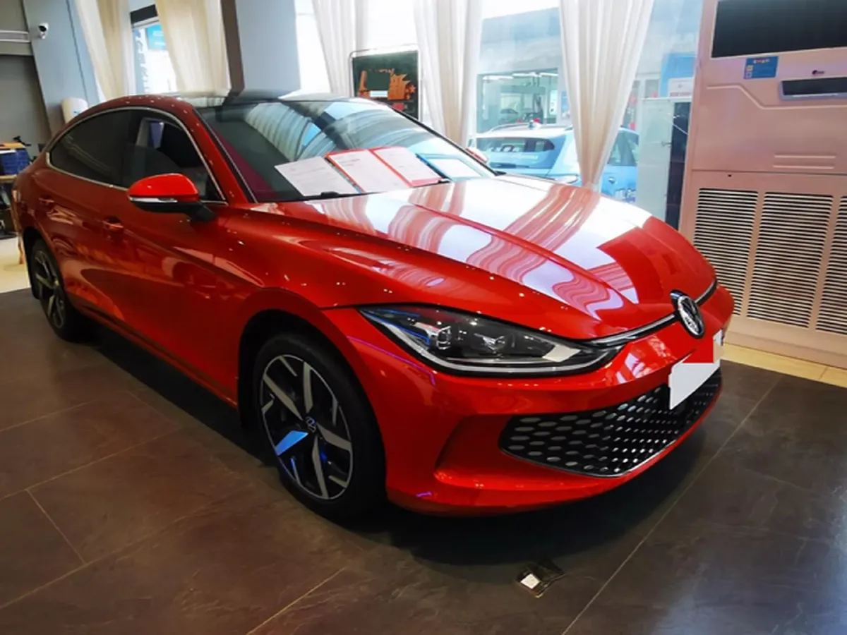 2025 Volkswagen Lamando 1.4T 150HP L4 7DCT,autocango,china used car exporter,china ev exporter,chinese used car exporter,chinese used ev exporter