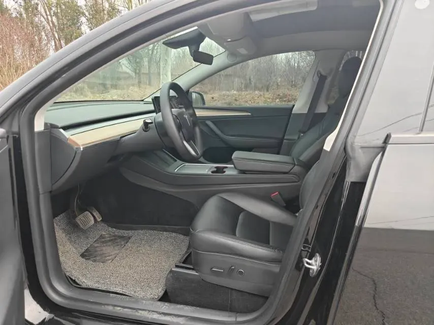 2021 Tesla Model Y BEV 60KWH,autocango,china used car exporter,china ev exporter,chinese used car exporter,chinese used ev exporter