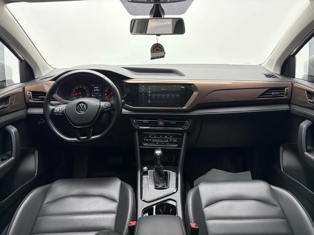 2021 Volkswagen Tharu 1.4T 150HP L4 7DCT,autocango,china used car exporter,china ev exporter,chinese used car exporter,chinese used ev exporter