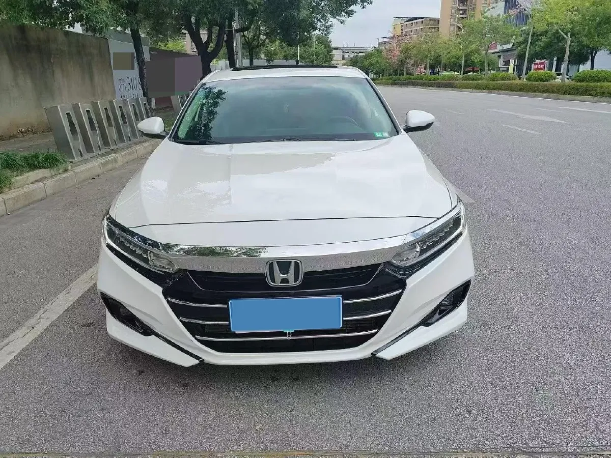 2022 Honda Accord 1.5T 194HP L4 CVT,autocango,china used car exporter,china ev exporter,chinese used car exporter,chinese used ev exporter