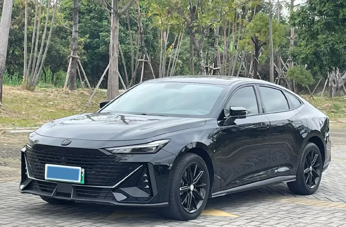 2023 ChangAn UNI-V iDD 1.5T 170HP L4 6TCT PHEV 18.4KWH,autocango,china used car exporter,china ev exporter,chinese used car exporter,chinese used ev exporter