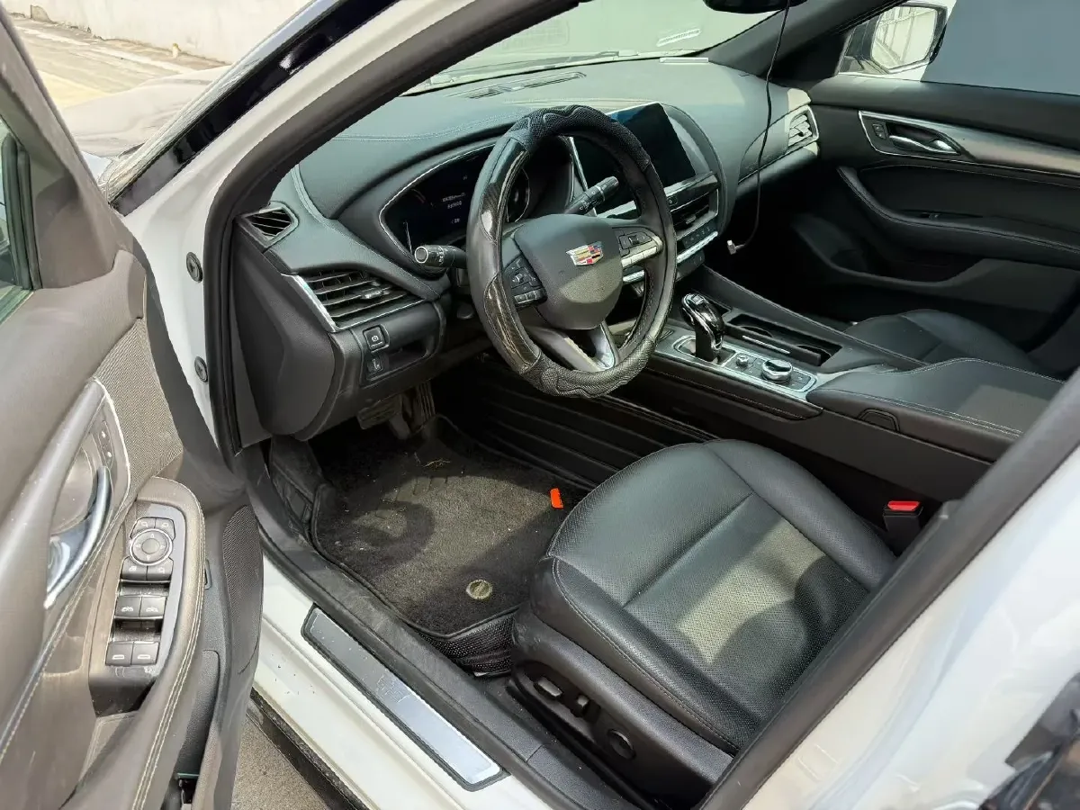 2022 Cadillac CT5 2.0T 237HP L4 10AT,autocango,china used car exporter,china ev exporter,chinese used car exporter,chinese used ev exporter