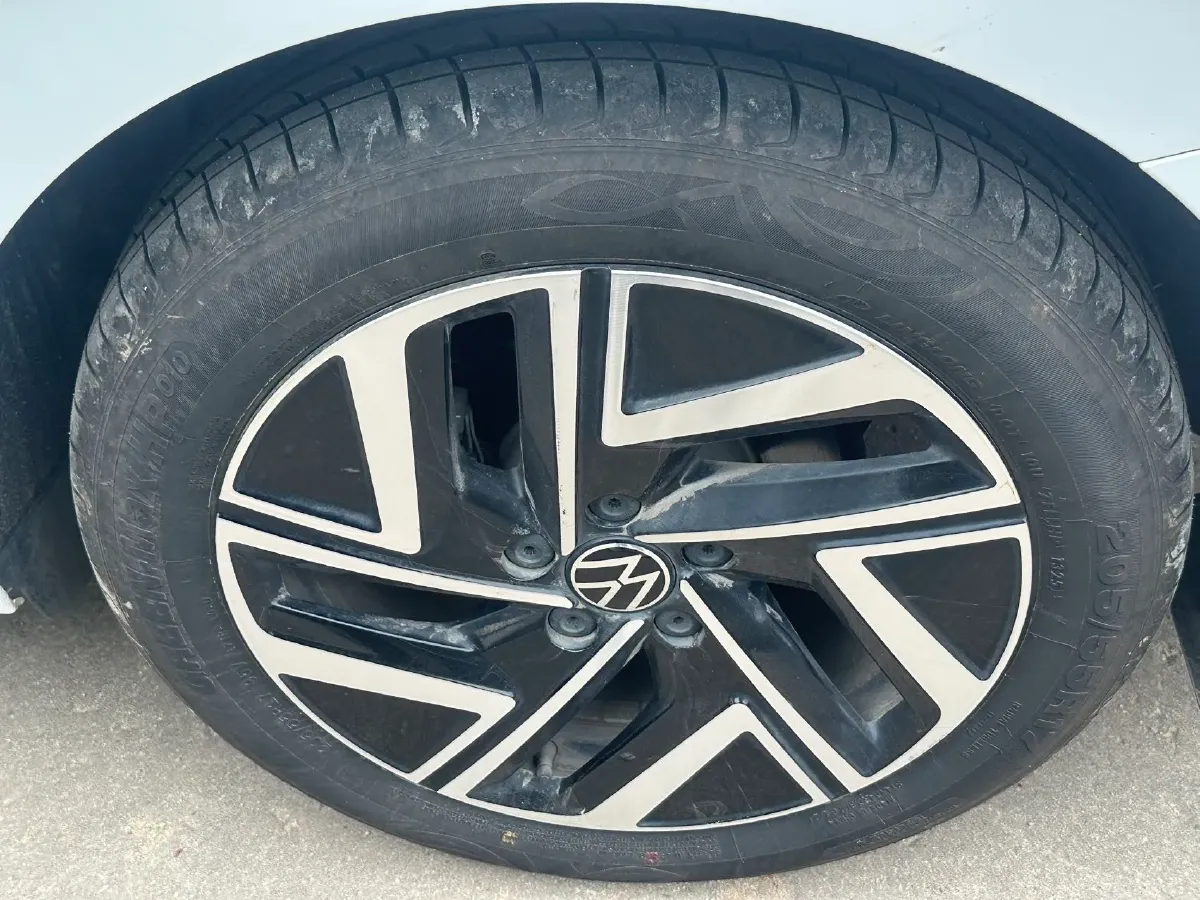 2023 Volkswagen Sagitar 1.5T 160HP L4 7DCT,autocango,china used car exporter,china ev exporter,chinese used car exporter,chinese used ev exporter