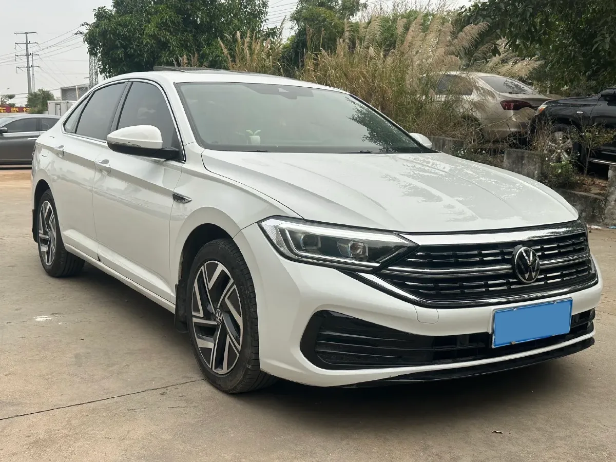 2023 Volkswagen Sagitar 1.5T 160HP L4 7DCT,autocango,china used car exporter,china ev exporter,chinese used car exporter,chinese used ev exporter