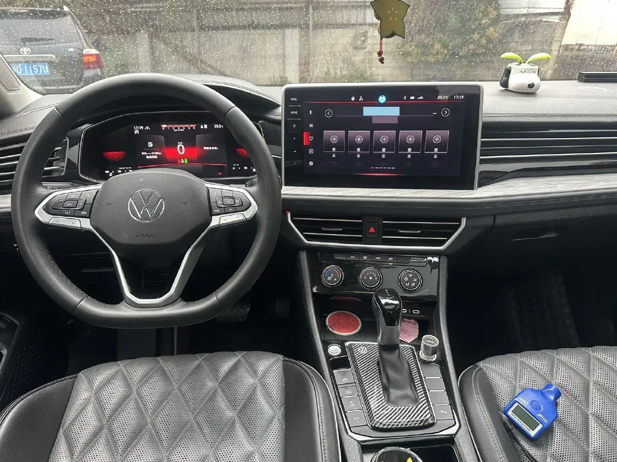 2023 Volkswagen Sagitar 1.5T 160HP L4 7DCT,autocango,china used car exporter,china ev exporter,chinese used car exporter,chinese used ev exporter