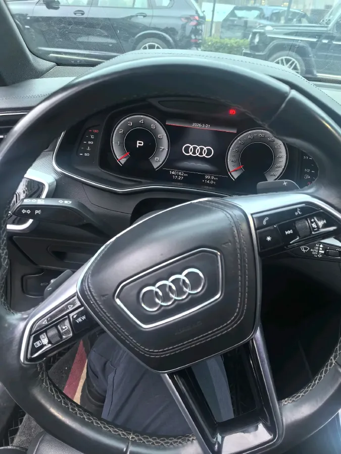 2022 Audi A6L 2.0T 190HP L4 7DCT,autocango,china used car exporter,china ev exporter,chinese used car exporter,chinese used ev exporter