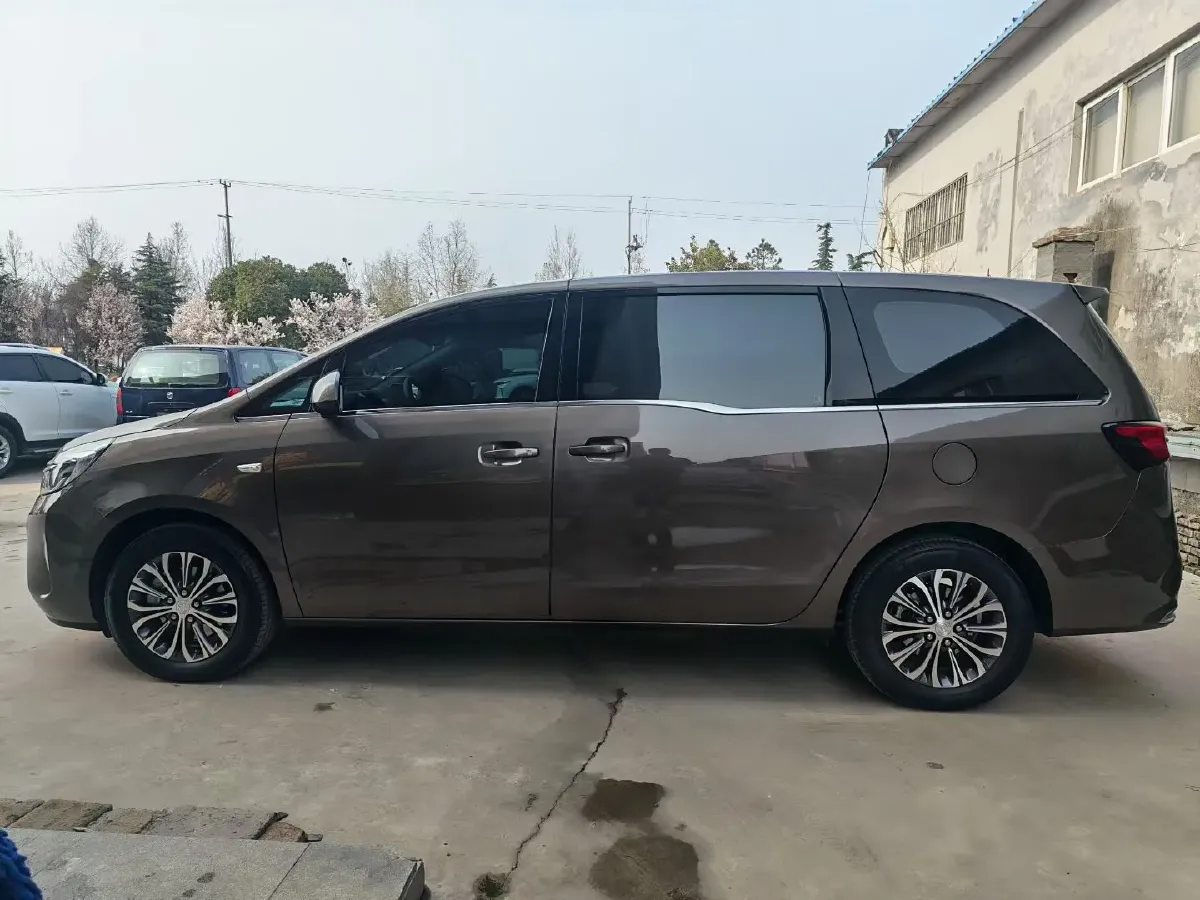 2021 Buick GL8 2.0T 237HP L4 9AT,autocango,china used car exporter,china ev exporter,chinese used car exporter,chinese used ev exporter