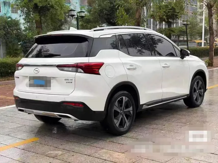 2022 GAC Trumpchi GS4 1.5T 169HP L4 6AT,autocango,china used car exporter,china ev exporter,chinese used car exporter,chinese used ev exporter