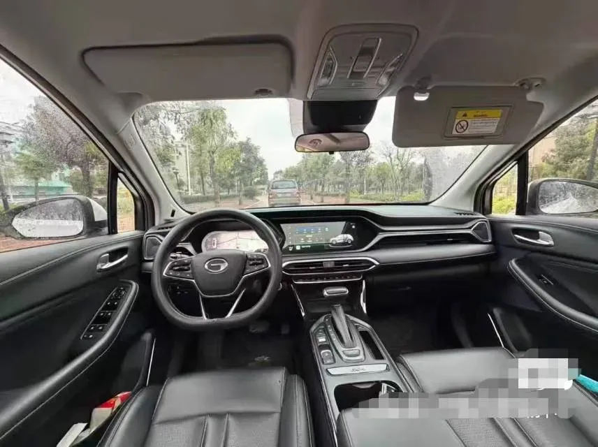 2022 GAC Trumpchi GS4 1.5T 169HP L4 6AT,autocango,china used car exporter,china ev exporter,chinese used car exporter,chinese used ev exporter