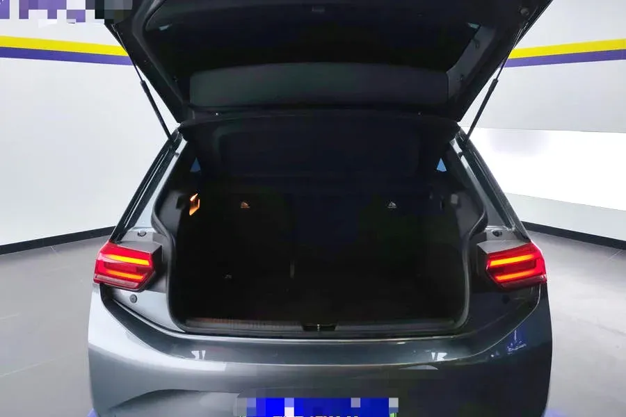 2023 Volkswagen ID.3 BEV 52.8KWH,autocango,china used car exporter,china ev exporter,chinese used car exporter,chinese used ev exporter