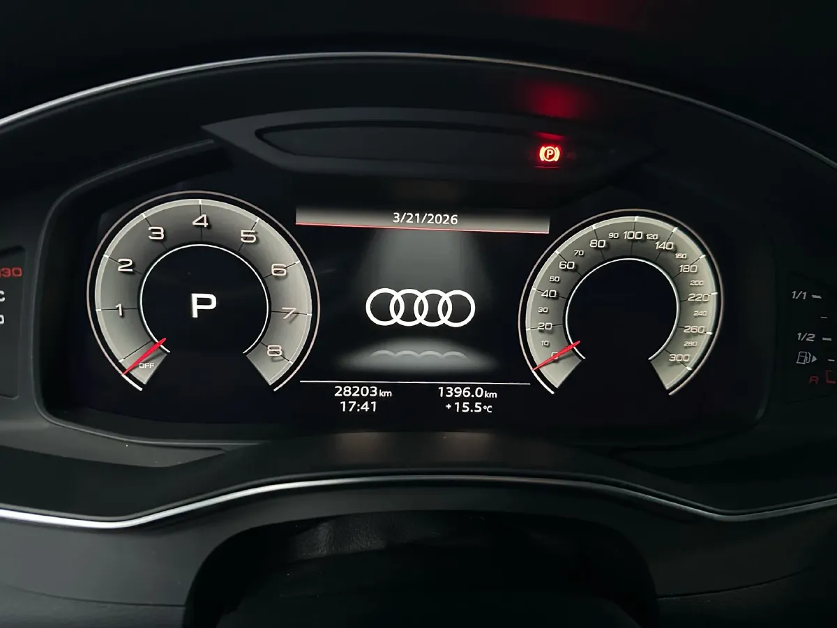 2024 Audi A6L 2.0T 190HP L4 7DCT,autocango,china used car exporter,china ev exporter,chinese used car exporter,chinese used ev exporter