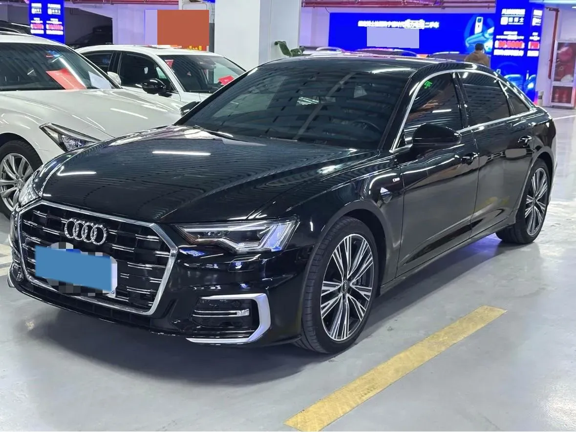 2024 Audi A6L 2.0T 190HP L4 7DCT,autocango,china used car exporter,china ev exporter,chinese used car exporter,chinese used ev exporter