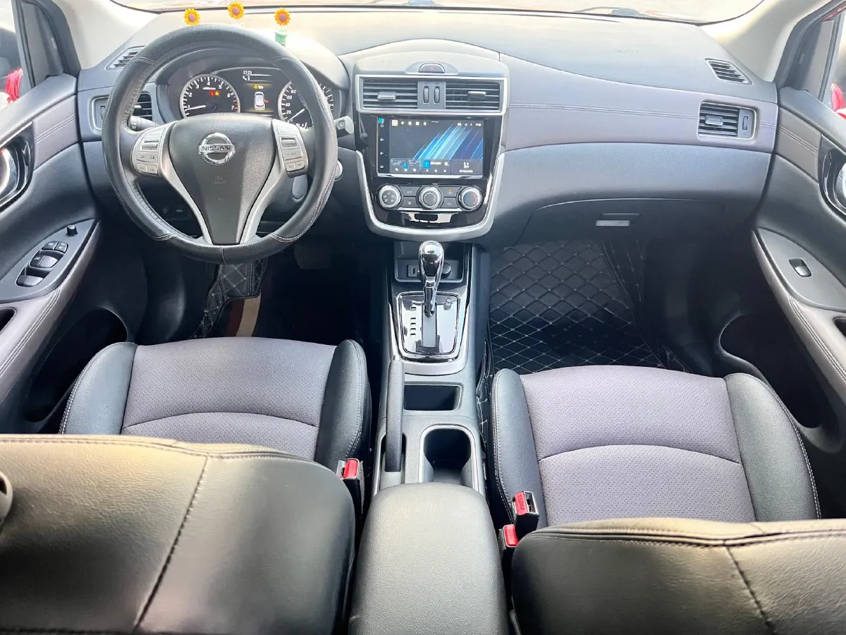 2021 Nissan Tiida 1.6L 122HP L4 CVT,autocango,china used car exporter,china ev exporter,chinese used car exporter,chinese used ev exporter