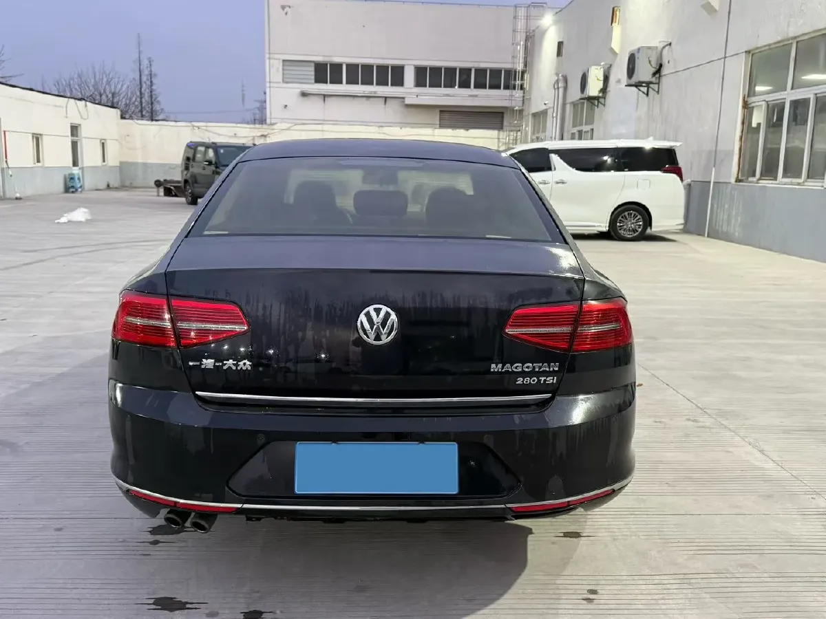 2018 Volkswagen Magotan 1.4T 150HP L4 7DCT,autocango,china used car exporter,china ev exporter,chinese used car exporter,chinese used ev exporter