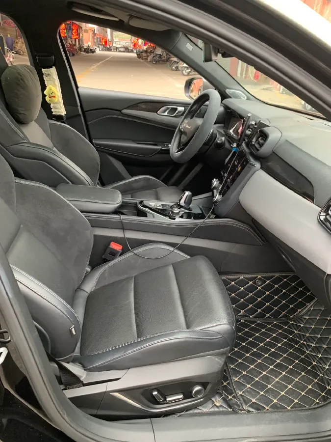 2022 LYNK&CO 02 Hatchback 2.0T 190HP L4 7DCT,autocango,china used car exporter,china ev exporter,chinese used car exporter,chinese used ev exporter