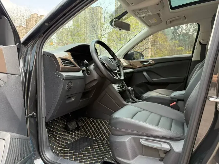 2021 Volkswagen Tharu 1.4T 150HP L4 7DCT,autocango,china used car exporter,china ev exporter,chinese used car exporter,chinese used ev exporter