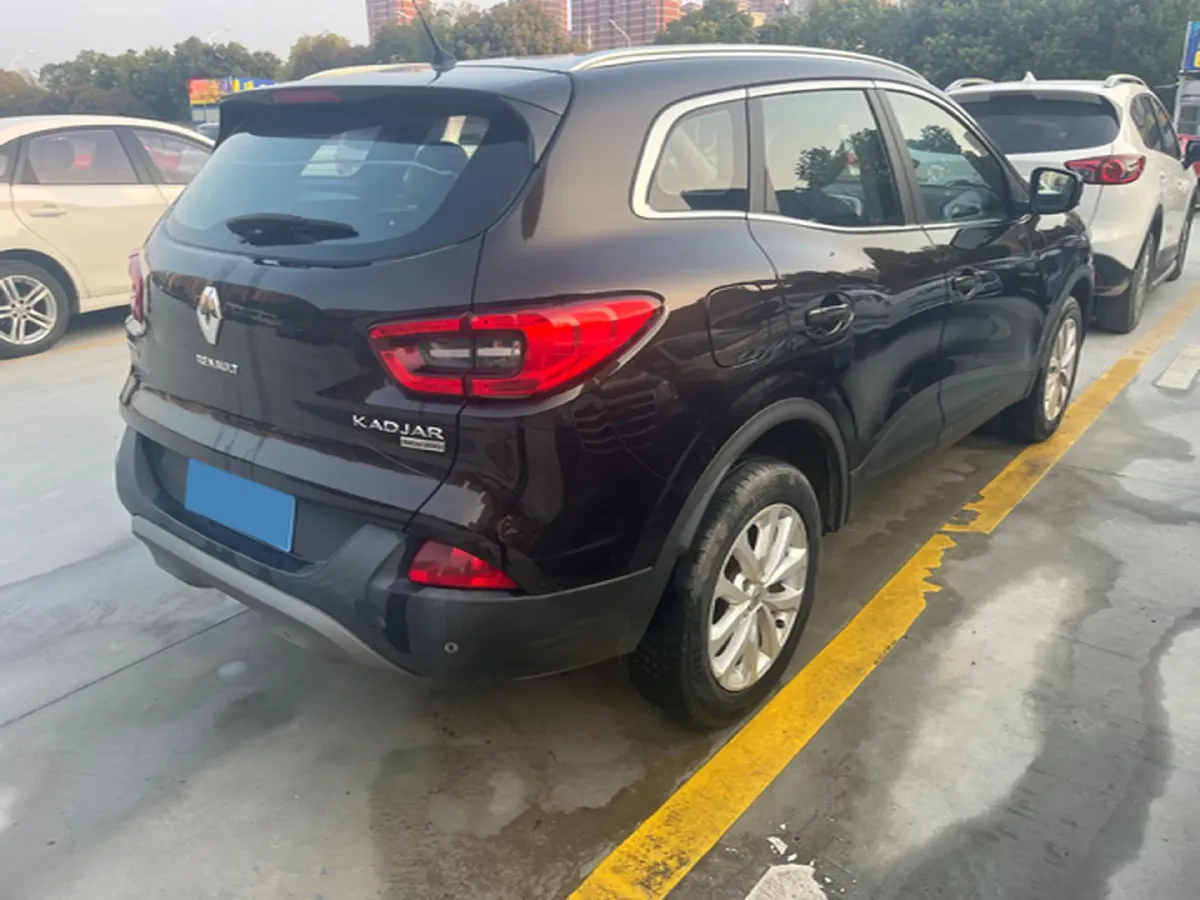 2017 Renault Kadjar 2.0L 150HP L4 CVT,autocango,china used car exporter,china ev exporter,chinese used car exporter,chinese used ev exporter