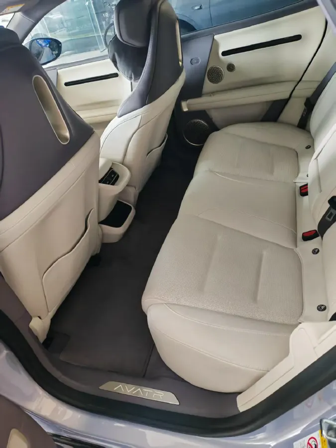 2025 Avatr 06 REEV 156HP REEV,autocango,china used car exporter,china ev exporter,chinese used car exporter,chinese used ev exporter