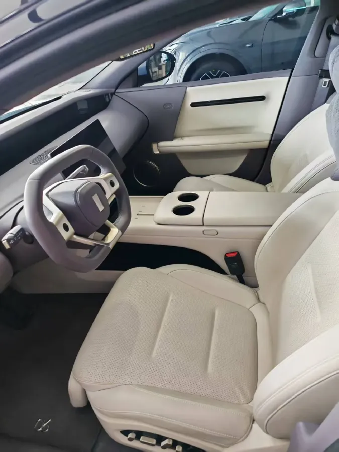 2025 Avatr 06 REEV 156HP REEV,autocango,china used car exporter,china ev exporter,chinese used car exporter,chinese used ev exporter