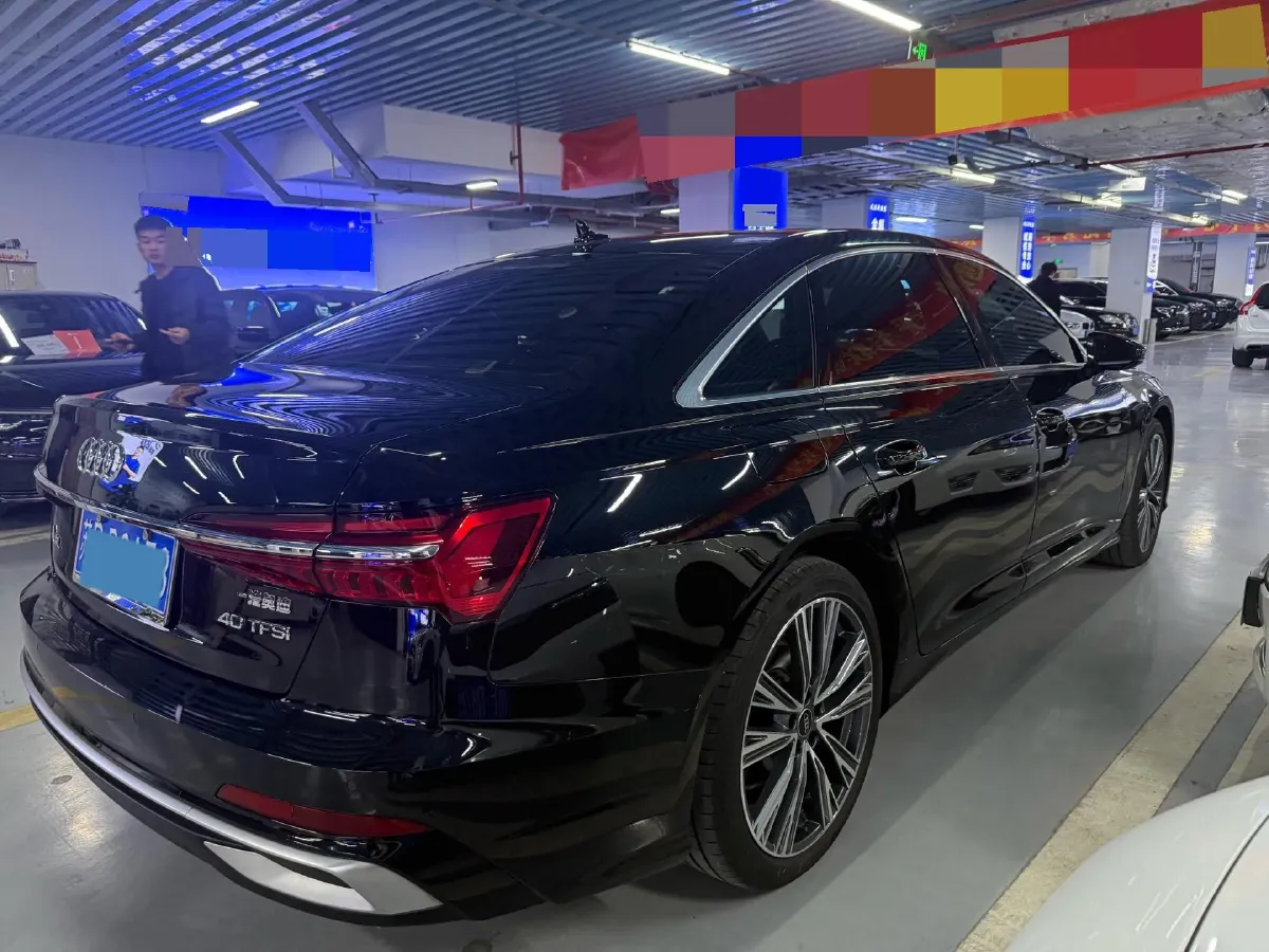 2024 Audi A6L 2.0T 190HP L4 7DCT,autocango,china used car exporter,china ev exporter,chinese used car exporter,chinese used ev exporter
