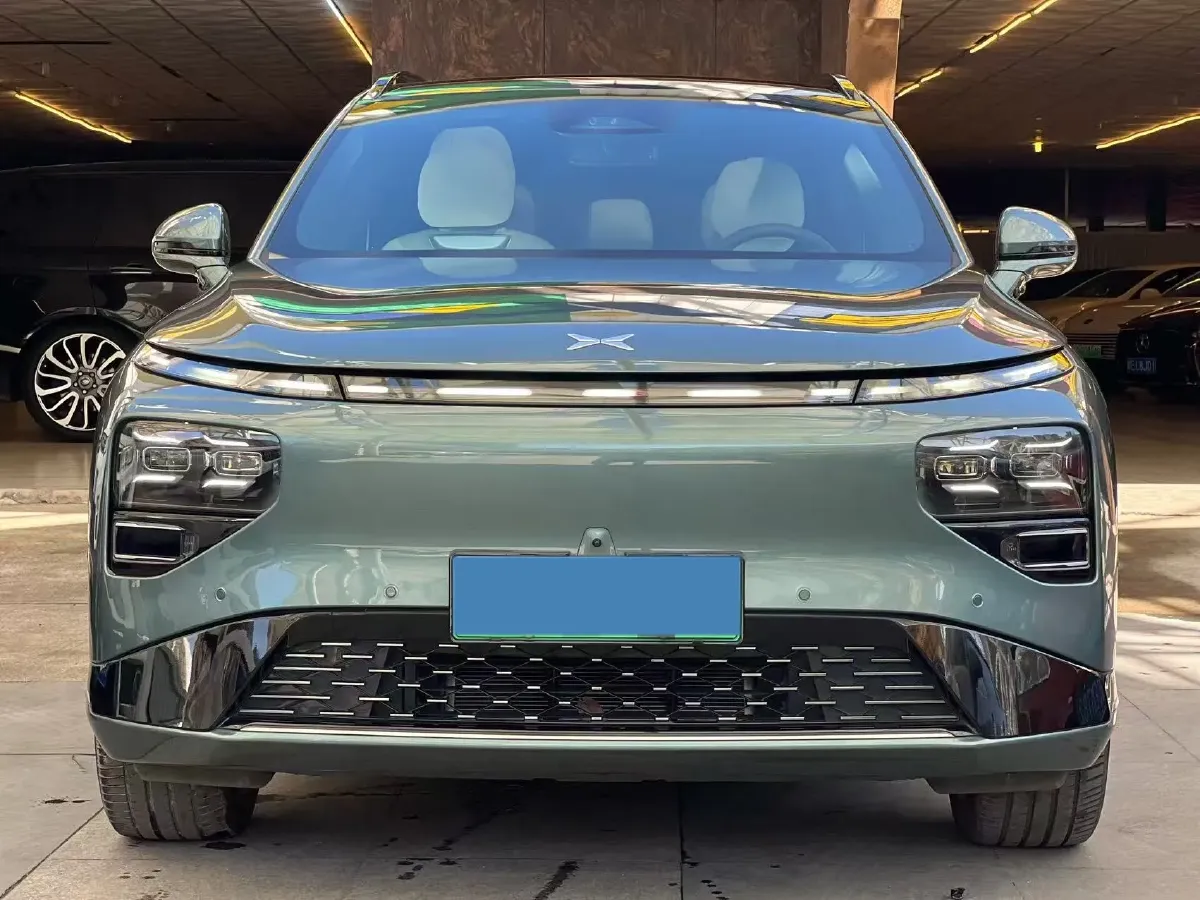 2024 Xpeng G9 BEV 98KWH,autocango,china used car exporter,china ev exporter,chinese used car exporter,chinese used ev exporter