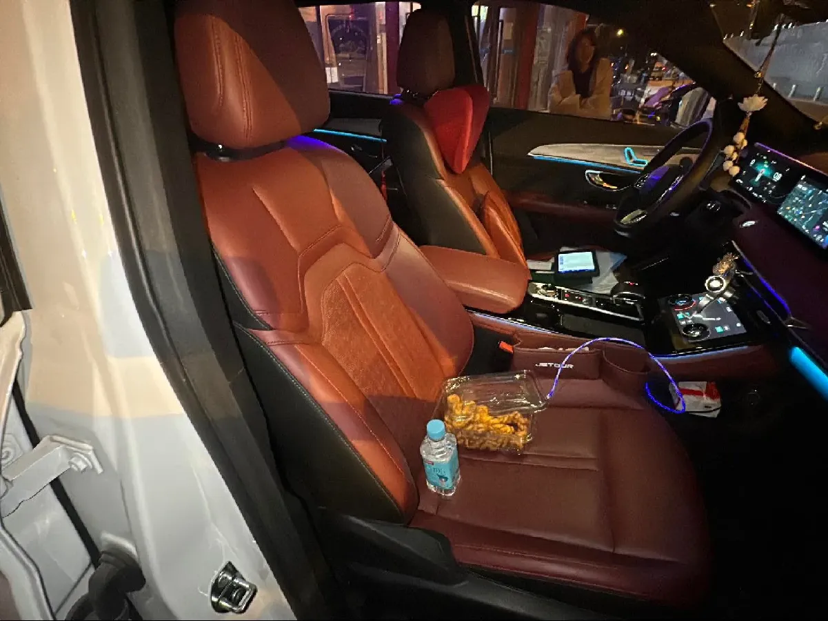 2023 Jetour X70 PRO 1.6T 197HP L4 7DCT,autocango,china used car exporter,china ev exporter,chinese used car exporter,chinese used ev exporter