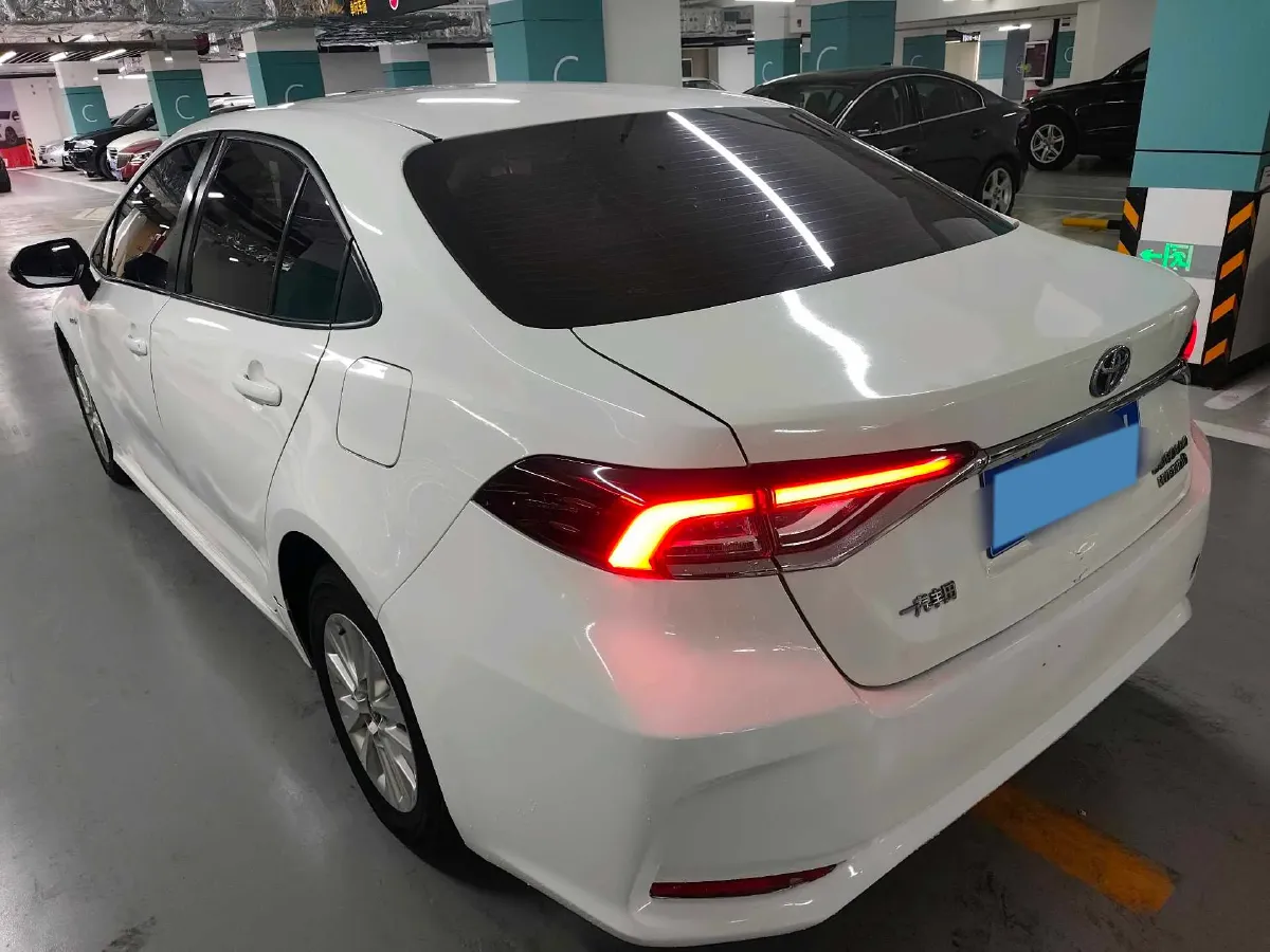 2022 Toyota Corolla 1.8L 98HP L4 E-CVT Hybrid,autocango,china used car exporter,china ev exporter,chinese used car exporter,chinese used ev exporter