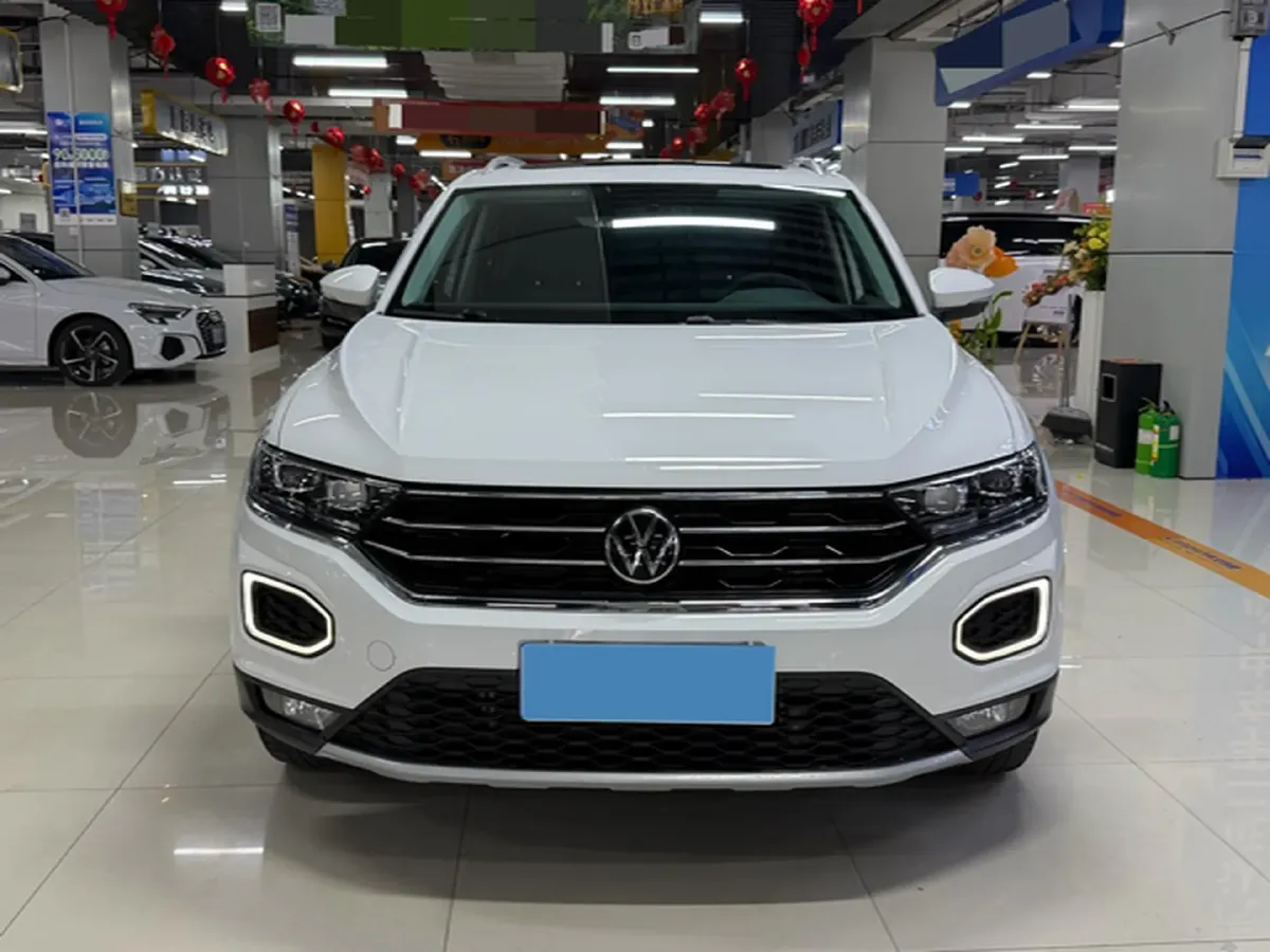 2021 Volkswagen T-Roc 1.4T 150HP L4 7DCT,autocango,china used car exporter,china ev exporter,chinese used car exporter,chinese used ev exporter