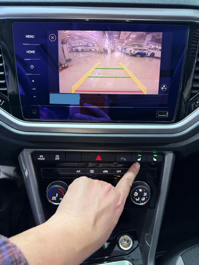 2021 Volkswagen T-Roc 1.4T 150HP L4 7DCT,autocango,china used car exporter,china ev exporter,chinese used car exporter,chinese used ev exporter