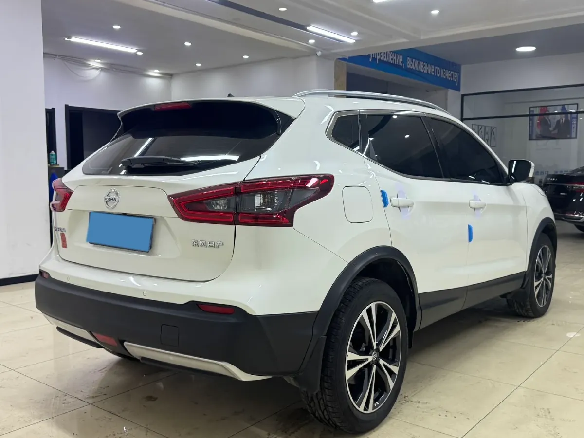 2022 Nissan Qashqai 2.0L 151HP L4 CVT,autocango,china used car exporter,china ev exporter,chinese used car exporter,chinese used ev exporter