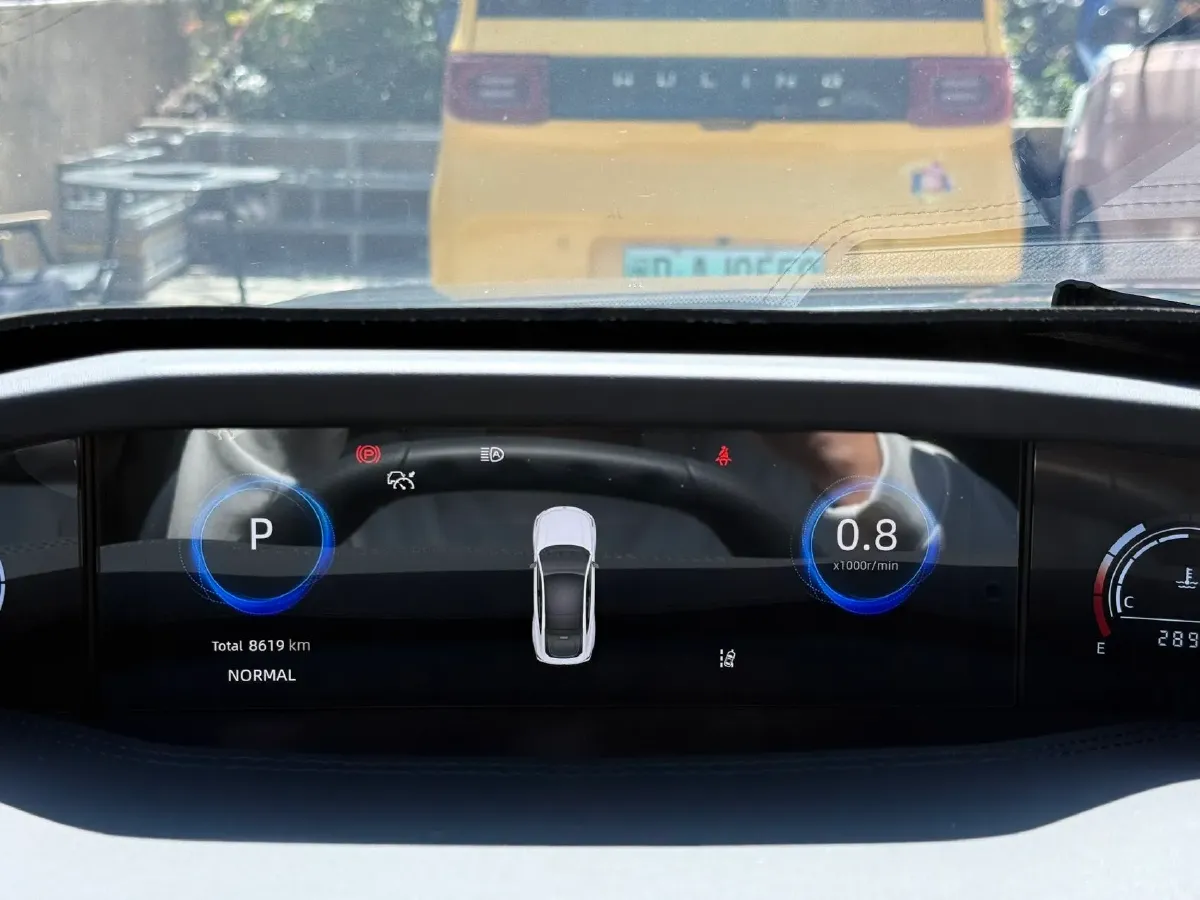 2024 ChangAn UNI-V 1.5T 188HP L4 7DCT,autocango,china used car exporter,china ev exporter,chinese used car exporter,chinese used ev exporter