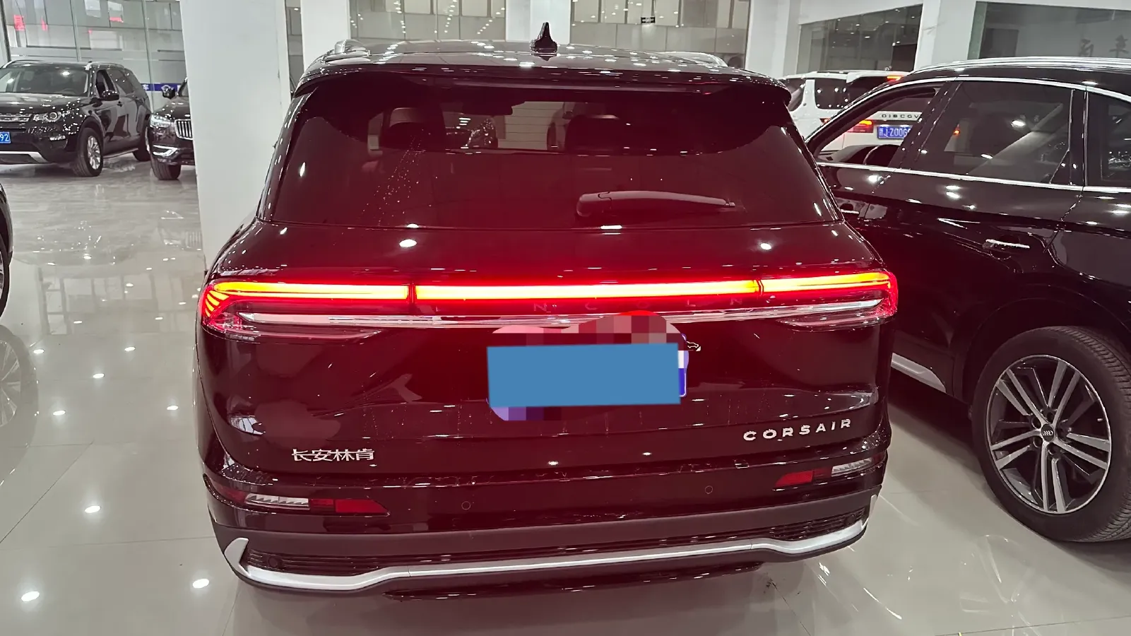 2024 Lincoln Corsair 2.0T 261HP L4 8AT,autocango,china used car exporter,china ev exporter,chinese used car exporter,chinese used ev exporter