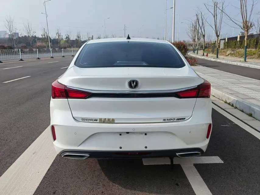 2020 ChangAn Eado 1.6L 128HP L4 5MT,autocango,china used car exporter,china ev exporter,chinese used car exporter,chinese used ev exporter