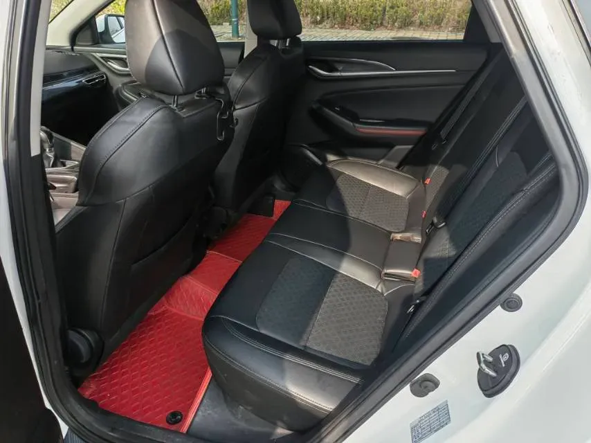 2020 ChangAn Eado 1.6L 128HP L4 5MT,autocango,china used car exporter,china ev exporter,chinese used car exporter,chinese used ev exporter